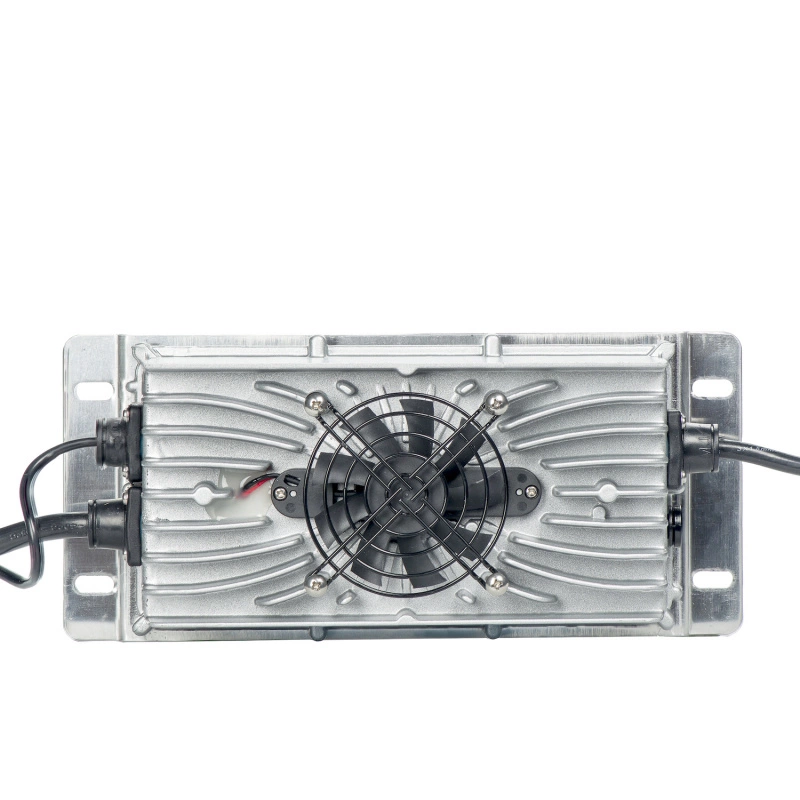 Rebelcell Charger 42V20A Li-ion (IP65) Waterproof 5 Rebelcell Charger 42V20A Li-ion (IP65) Waterproof – Image 3